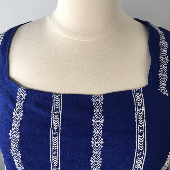 A Beautiful Soul embroidery square neck drawstring - Picture 3 of 15